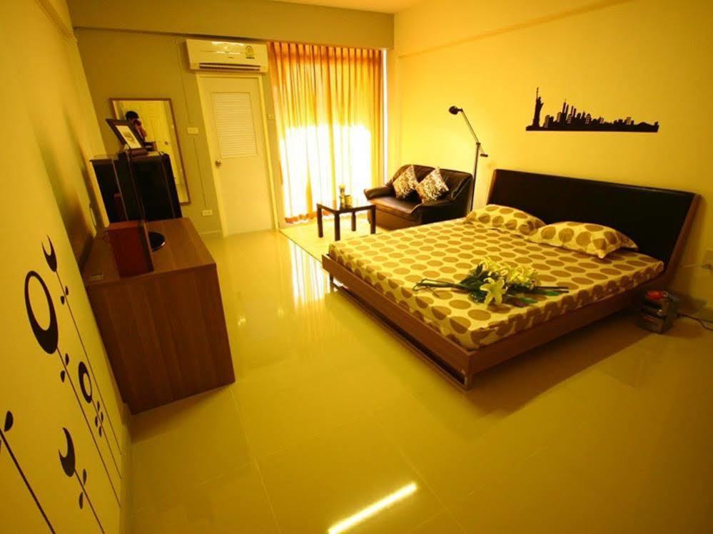 At Home Phetkasem Bangkok Ngoại thất bức ảnh